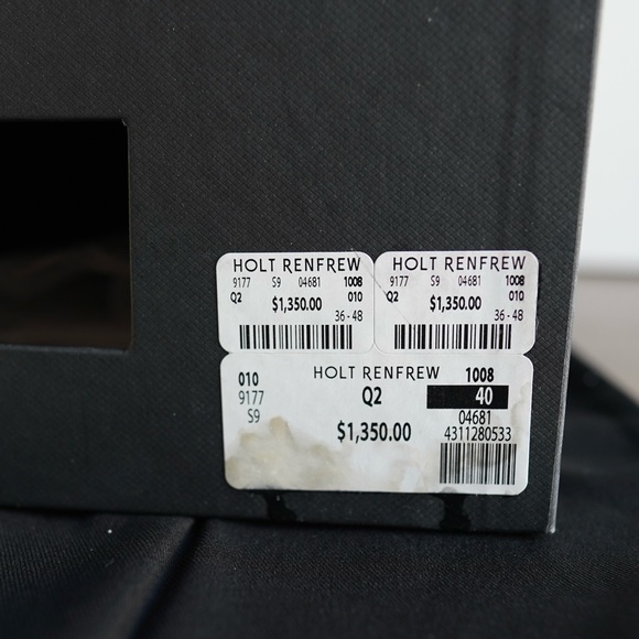 Dior B23 Sneakers - Picture 15 of 15